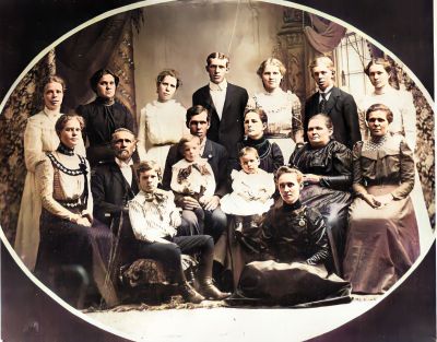 Orlo Bennezette Barton & Family

This was shared by Tammy Jorgensen.

This Photo is of Orlo B. Barton & Family.
