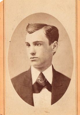 John Higgie

This was Shared by Paul Skipper.

This CdV Photograph States: "John Higgie, Your Fathers Cousin".
