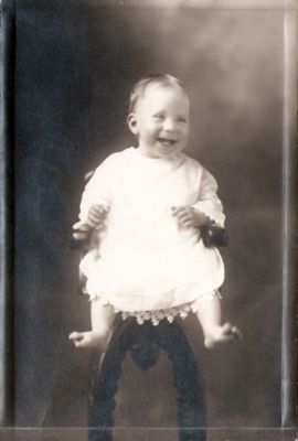 Unidentified

This was Shared by Dennis Schildhauer.

Unidentified Photo in the Dolan/Duff Family Album.
