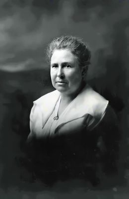 Jennie Nellie Gary Jolly

THIS PHOTO HAS BEEN RETURNED TO FAMILY

This previously unidentified photo has been positively identified (and confirmed) as being that of Jennie Nellie (Gary) Jolly. She was born to Justus Whitcomb Gary and Cornelia Abigail Permelia "Jane" Olmstead. She married Jasper Jolly in Fairbury Jefferson Co. Nebraska January 1, 1882.

