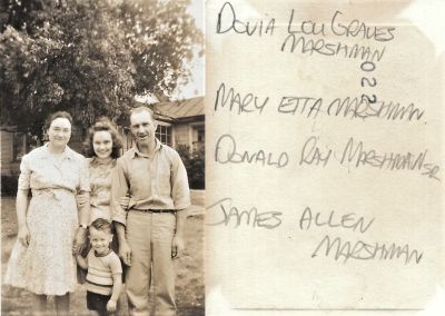 Click to view full size image
==============
Dovia Lou Graves Marshman, Mary Etta Marshman, Donald Ray Marshman Sr. & James Allen Marshman
THIS HAS BEEN RETURNED TO FAMILY
This photo states: "Dovia Lou Graves Marshman, Mary Etta Marshman, Donald Ray Marshman Sr. & James Allen Marshman."
Dovia Lou Graves Marshman, Mary Etta Marshman, Donald Ray Marshman Sr. & James Allen Marshman
THIS HAS BEEN RETURNED TO FAMILY
This photo states: "Dovia Lou Graves Marshman, Mary Etta Marshman, Donald Ray Marshman Sr. & James Allen Marshman."