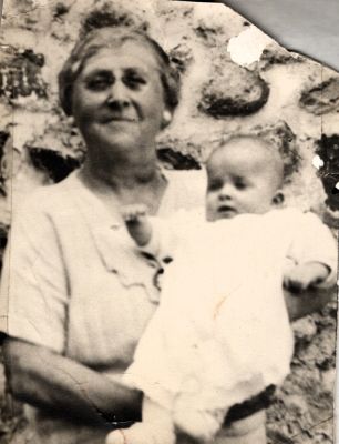 Lulu Reyell Corlis & Joyce B. LaFleur

This was Donated

This photo is of Lulu Reyell Corlis & Jane B. LaFleur
