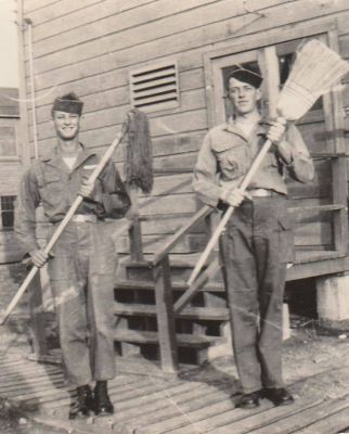 William Charles Harter (Left) & Edward James Harter (Right)

THIS HAS BEEN RETURNED TO FAMILY

This Photo has been Identified as William Charles Harter (left) and Edward James Harter (right).
