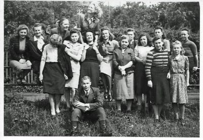 Unidentified

THIS HAS BEEN DONATED TO THE FILM ARCHIVE, (THE NATIONAL ARCHIVES OF ESTONIA)

Unidentified Photo from the Displaced Persons Camp near Wentorf, which is near Hamburg, Germany.
