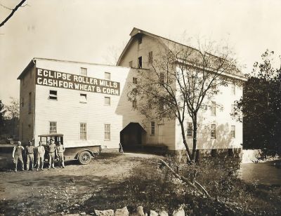 Eclipse Roller Mills Cash For Wheat & Corn

THIS HAS BEEN RETURNED TO FAMILY

This Photo was Donated by Judy Smith Cooper.

Unidentified men standing in front of "Eclipse Roller Mills, Cash for Wheat and Corn"

NOTE: Ernest Leon Reynolds was the proprietor of Eclipse Roller Mills.
