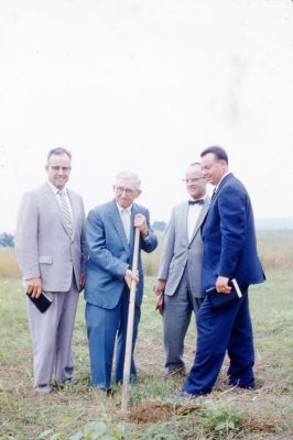 Unidentified

Unidentified 35MM Slide in the Caesarea Church: Mansfield, Ohio Album.


Keywords: Caesarea Church