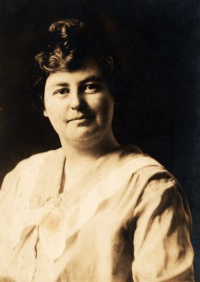 Unidentified

Unidentified Photo
