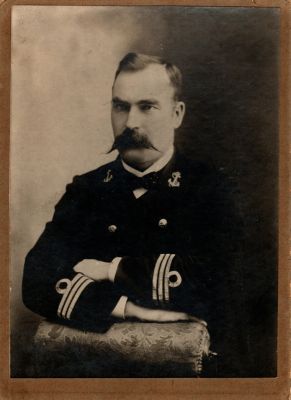 Unidentified

Unidentified photo mounted on board
