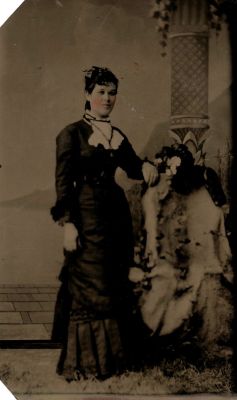 Click to view full size image
==============
Unidentified
This was Donated by Cheryl Webber.
Unidentified Tintype Photo in the Daniel Benjamin Troutman Album
Unidentified
This was Donated by Cheryl Webber.
Unidentified Tintype Photo in the Daniel Benjamin Troutman Album