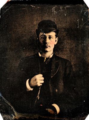 Unidentified

This was Donated by Cheryl Webber.

Unidentified Tintype Photo in the Daniel Benjamin Troutman Album

