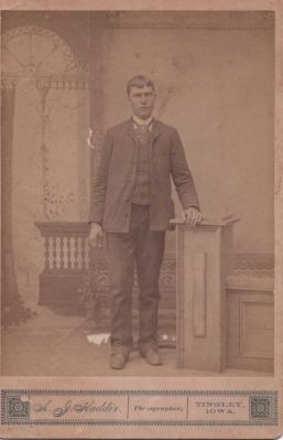 George Jacob Higday

This was shared by Tammy Jorgensen

This is George Jacob Higday at age 17

The Photographers name is "A. J. Haddix", Tingley, Iowa
