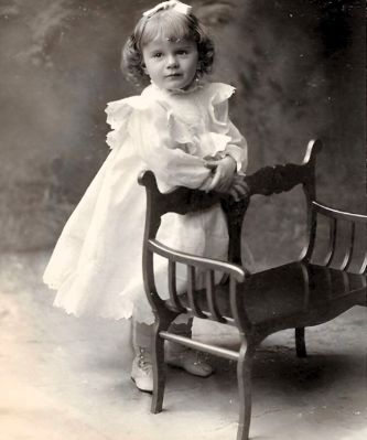Isabel Seymour Bogy

THIS HAS BEEN RETURNED TO FAMILY

This is a Photo of Isabel Seymour Bogy

