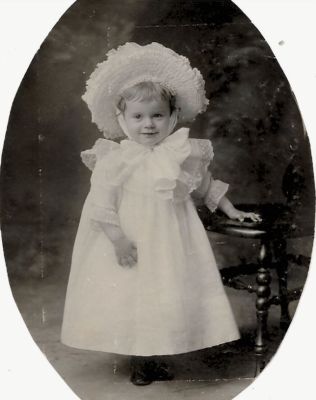 Isabel Seymour Bogy

THIS HAS BEEN RETURNED TO FAMILY

This is a Photo of Isabel Seymour Bogy.

