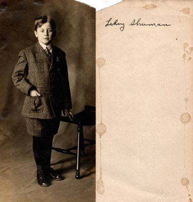LeRoy Shuman

This Photo States: "LeRoy Shuman"
