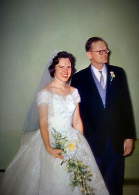 Bill Wilckens & Ann Matthews Wedding

THIS HAS BEEN RETURNED TO FAMILY

This 35MM Slide States: "Bill and Ann wedding, Maplewood Club, New Jersey, Summer 1961."

NOTE: This is Bill Wilckens and Ann Matthews Wedding.
